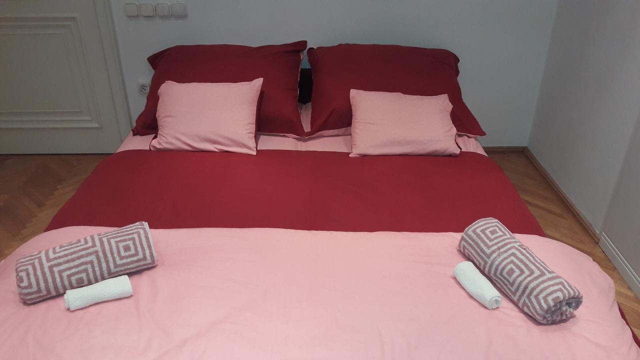 Pero Panzio Bed & Breakfast Debrecen Eksteriør bilde