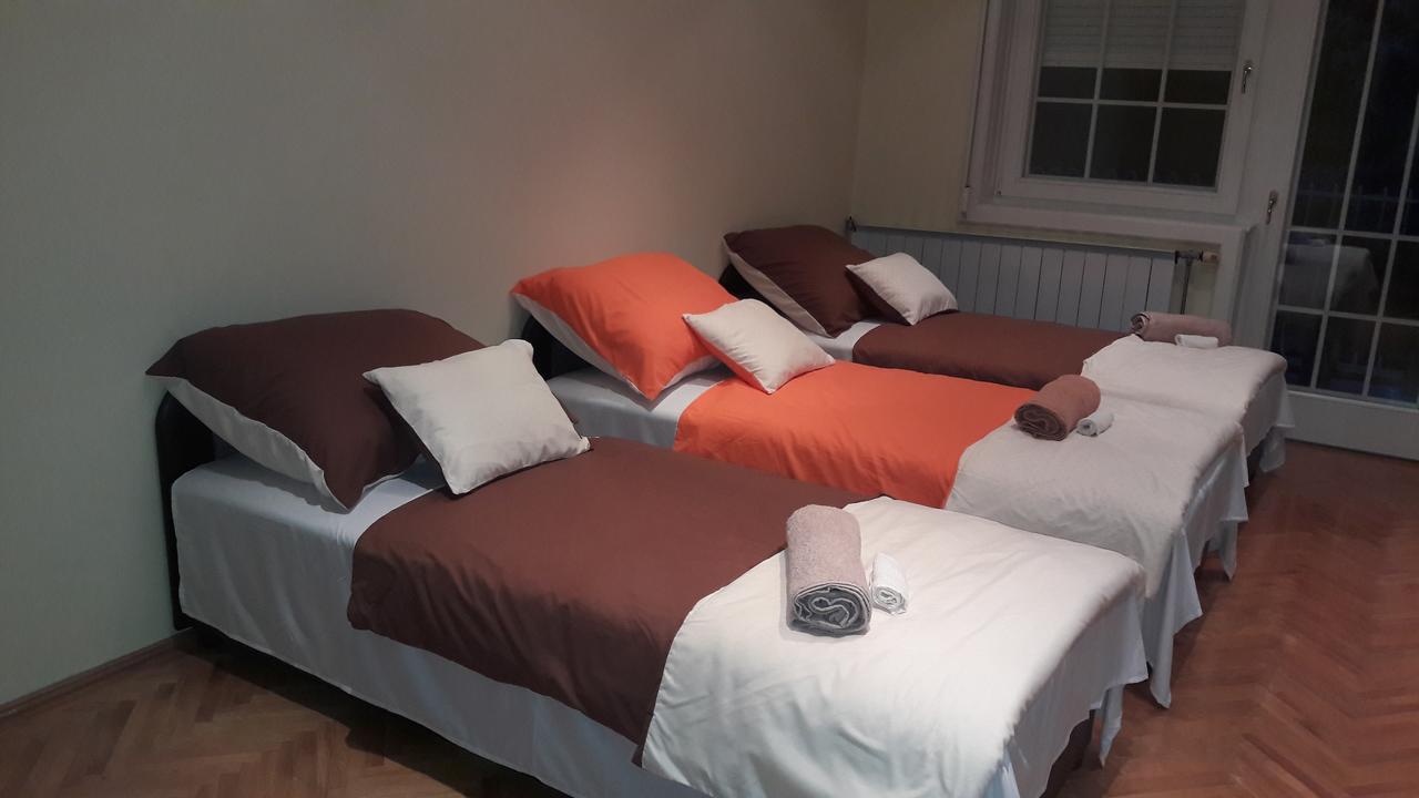 Pero Panzio Bed & Breakfast Debrecen Eksteriør bilde