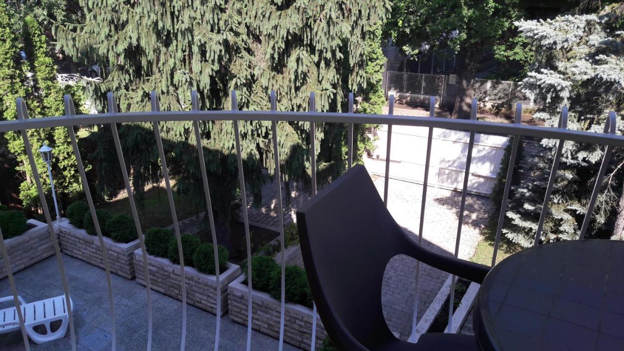 Pero Panzio Bed & Breakfast Debrecen Eksteriør bilde