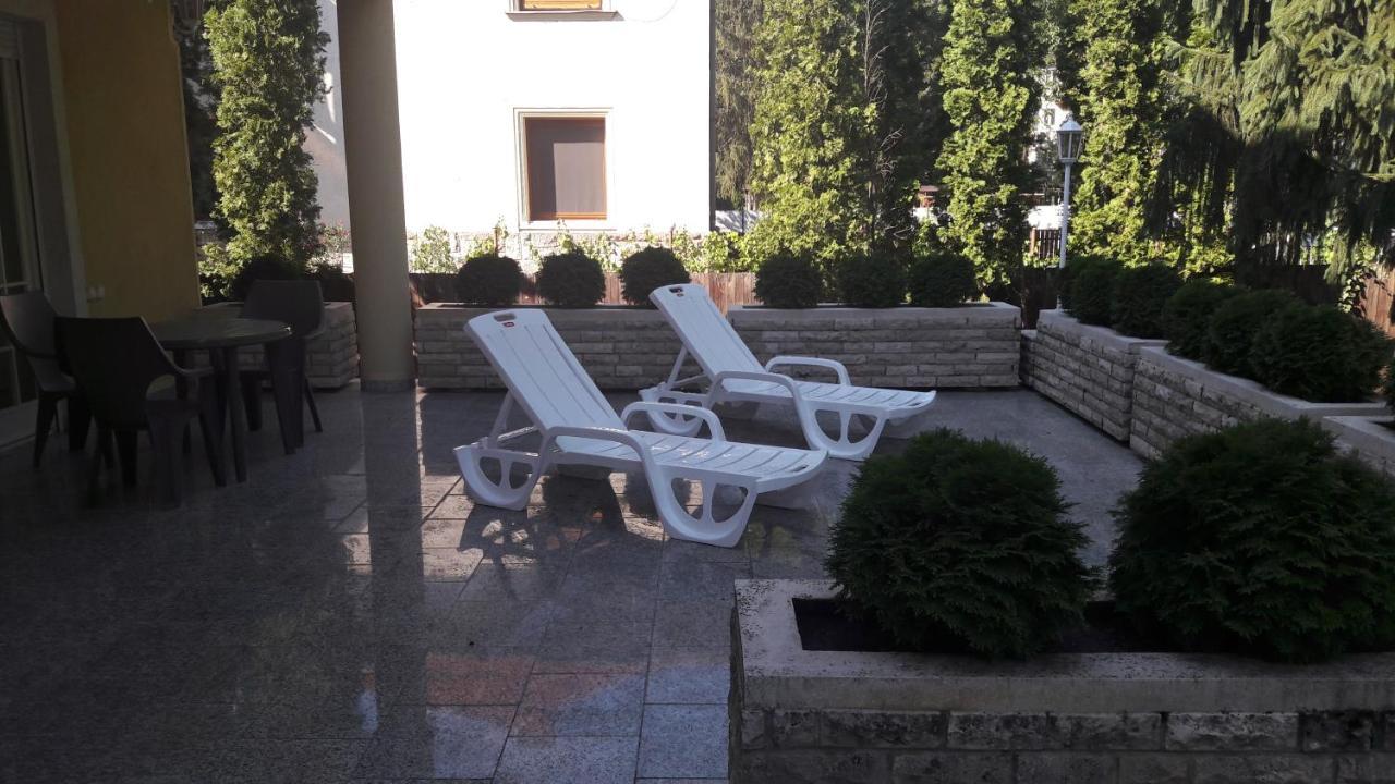 Pero Panzio Bed & Breakfast Debrecen Eksteriør bilde