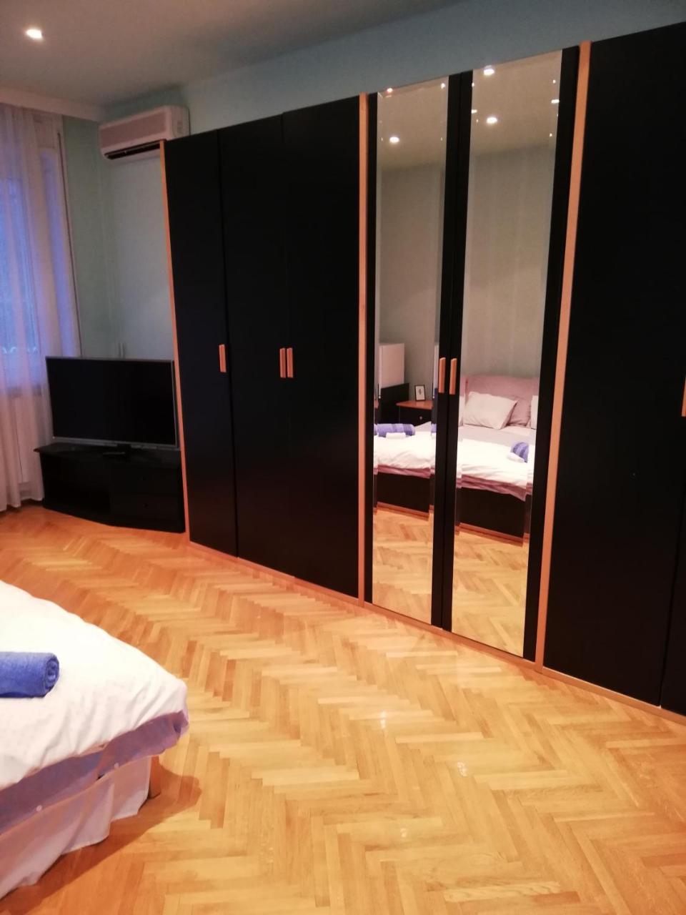 Pero Panzio Bed & Breakfast Debrecen Eksteriør bilde
