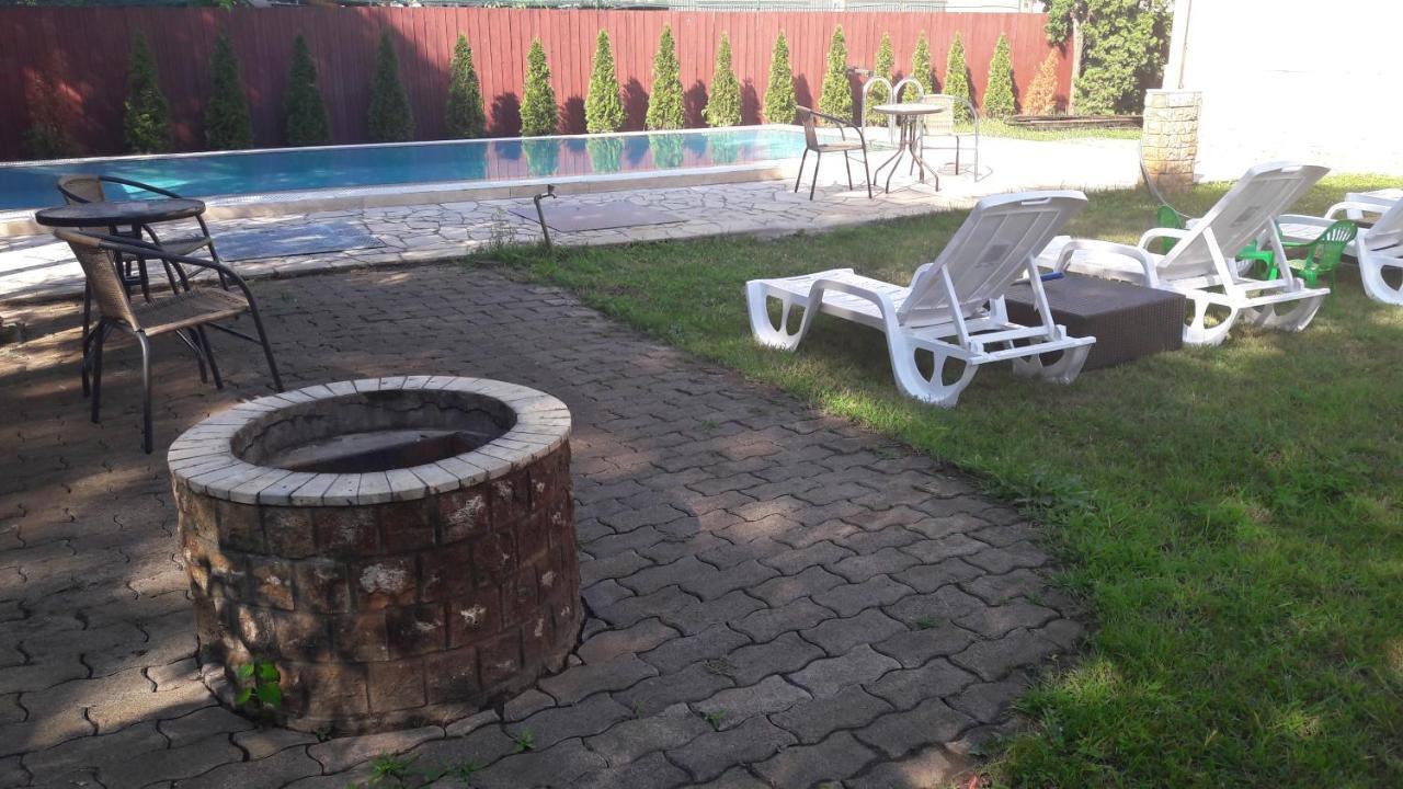 Pero Panzio Bed & Breakfast Debrecen Eksteriør bilde